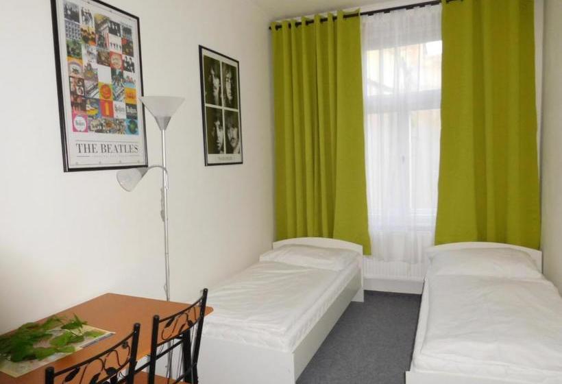 Hostel Hello