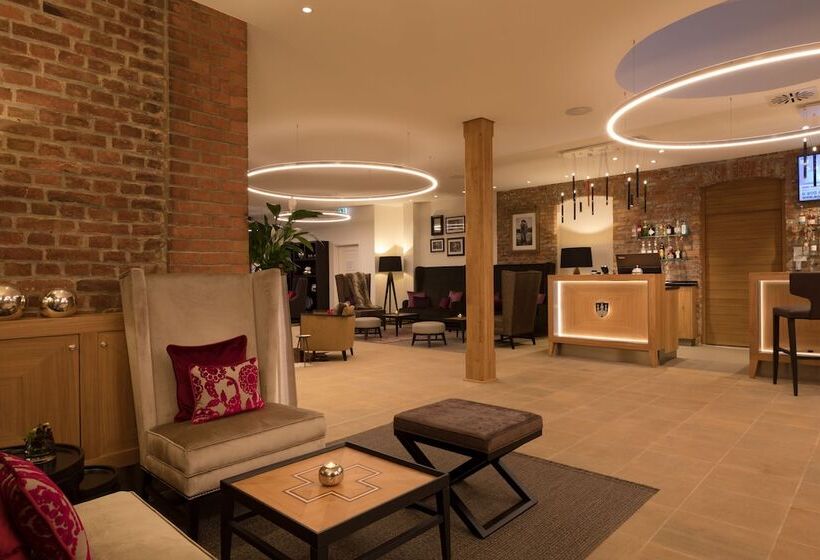 فندق Brunnenhaus Schloss Landau