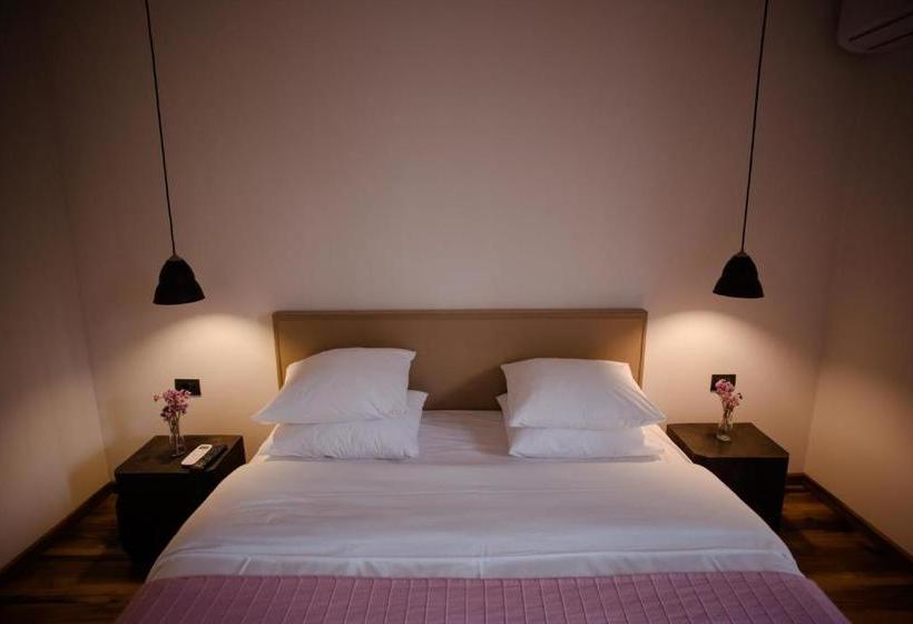 בית מלון כפרי 7seven