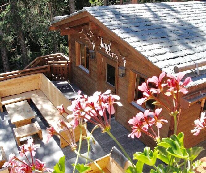 호텔 Sarain Active Mountain Resort