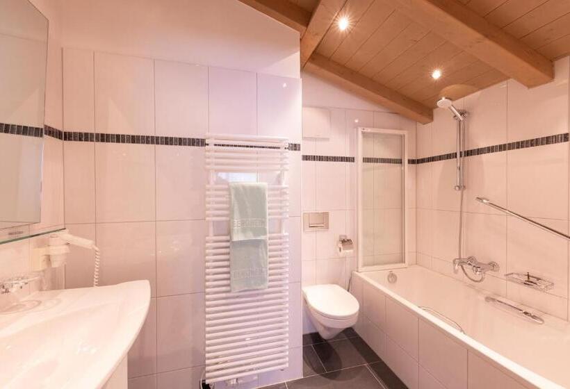 Quality Hosts Arlberg   Hotel Bergheim