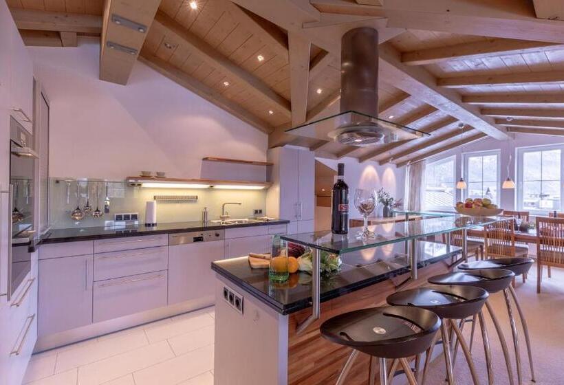 Quality Hosts Arlberg   Hotel Bergheim