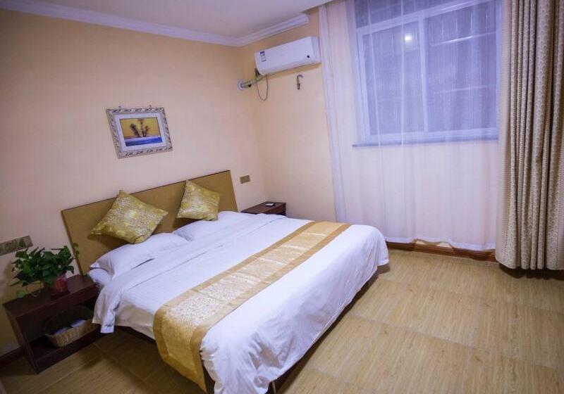 ホテル Greentree Inn Huaian Qingpu District Huaihainan Road Express