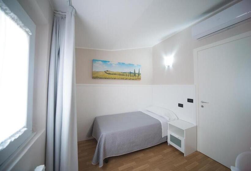 בית מלון כפרי Risorgimento   Albergo   Bar