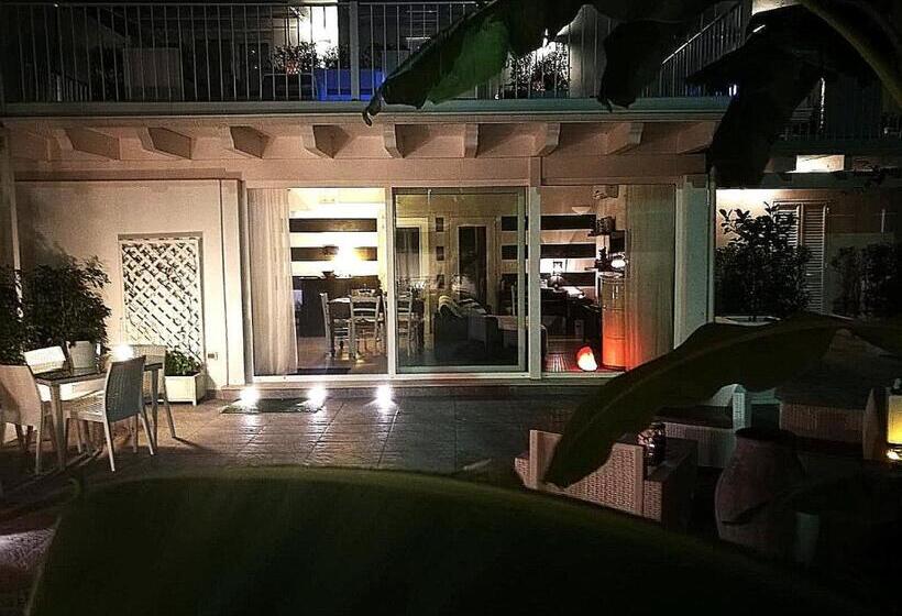 민박 Arneo Terra Del Sole