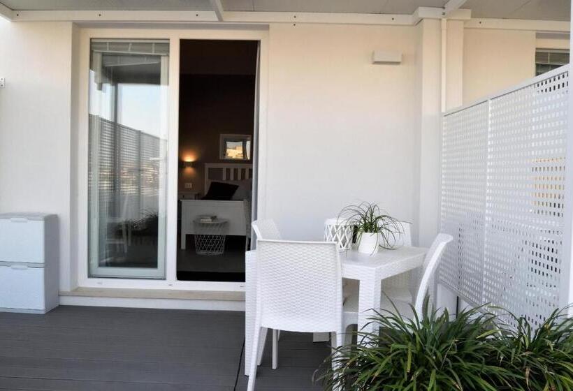 민박 Arneo Terra Del Sole