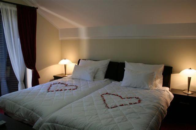 تختخواب و صبحانه Vila Prica