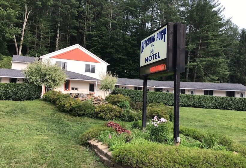 Hitching Post Country Motel