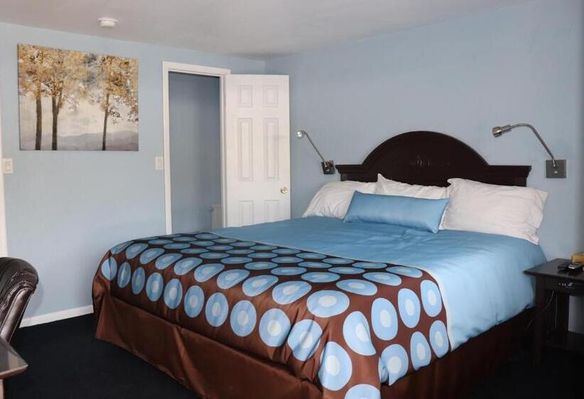 Hitching Post Country Motel