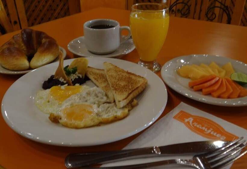 فندق Villa De Cortez