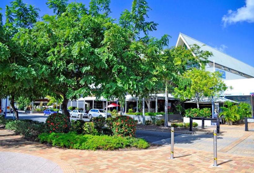 مُتل Airlie Waterfront Accommodation