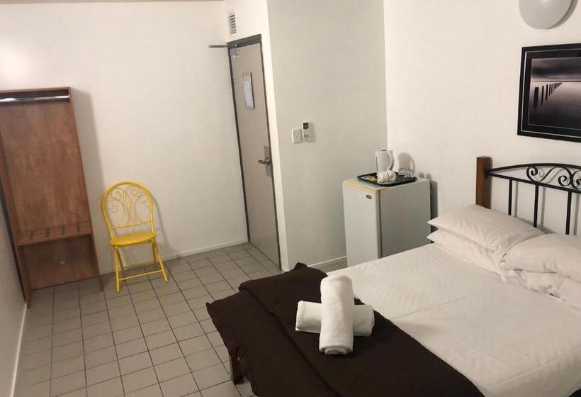 مُتل Airlie Waterfront Accommodation