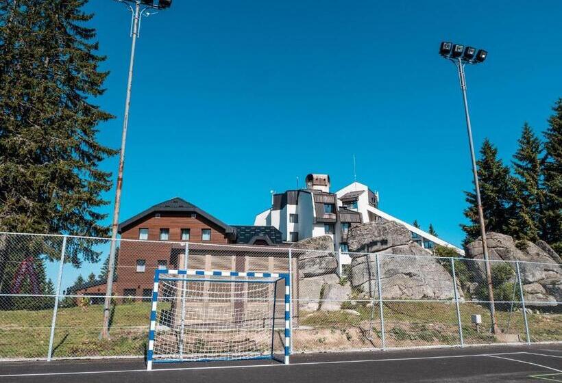 هتل Putnik Kopaonik