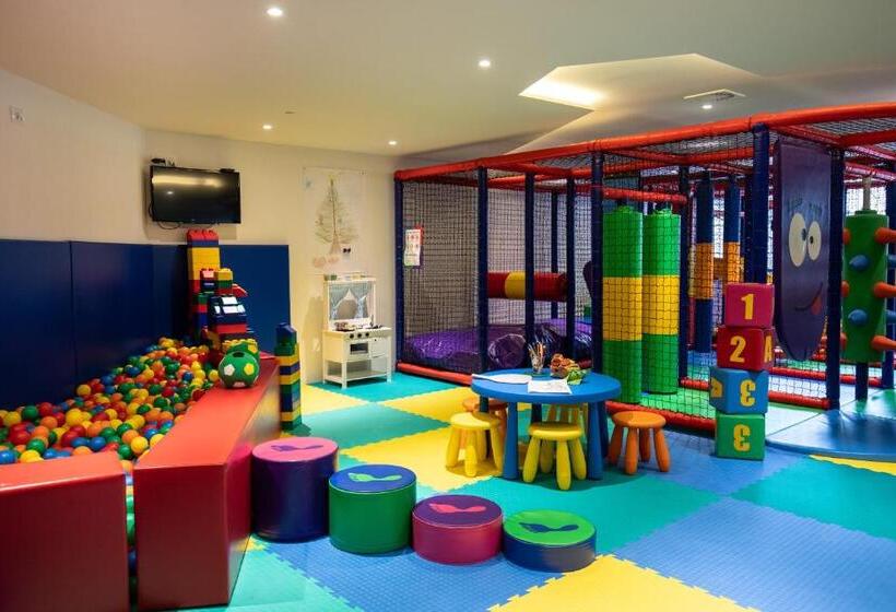 هتل Putnik Kopaonik