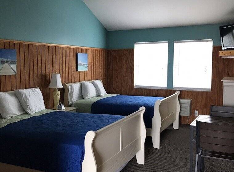 Pelican Point Motel