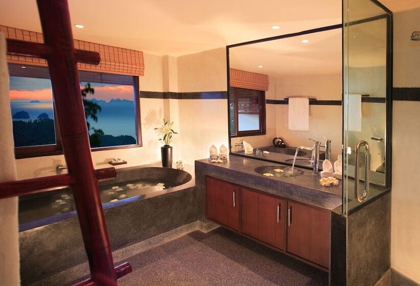 リゾートホテル Serene Retreat And Spa