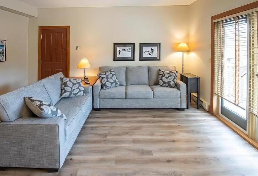 Курорт Timberline Lodges By Fernie Lodging Co