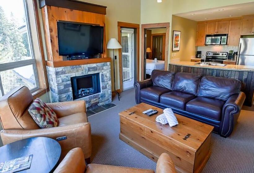 Курорт Timberline Lodges By Fernie Lodging Co