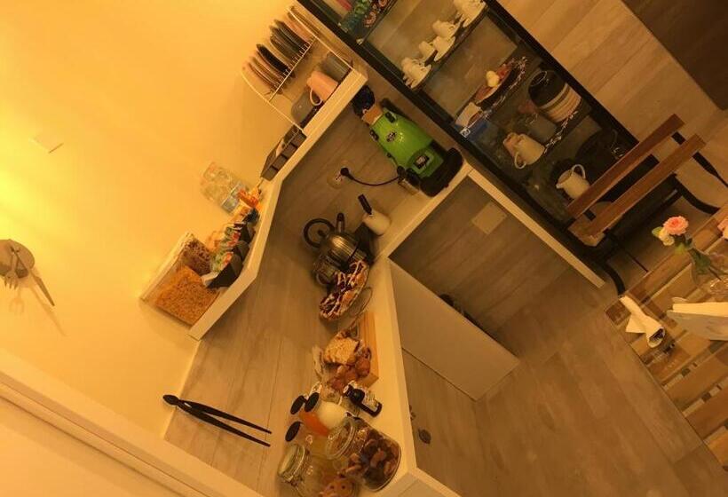 تختخواب و صبحانه Morra's Home