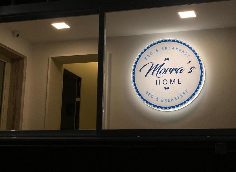 تختخواب و صبحانه Morra's Home
