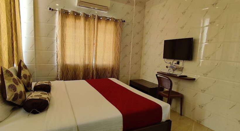 فندق Sri Maharaja Residency