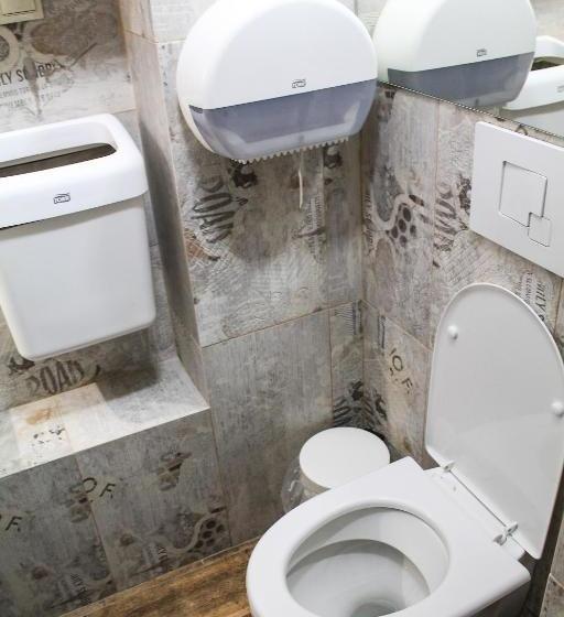 Square Hostel