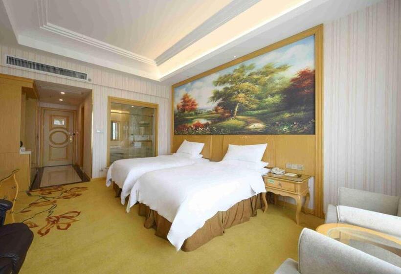 Vienna International Hotel Shanghai Malu Station