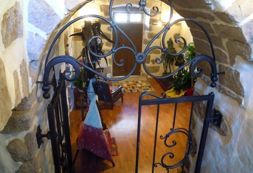 مبيت وإفطار Casa Castori