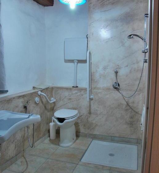 مبيت وإفطار Casa Castori