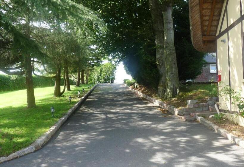 تختخواب و صبحانه Chambres D'hôtes Le Domaine De La Marnière