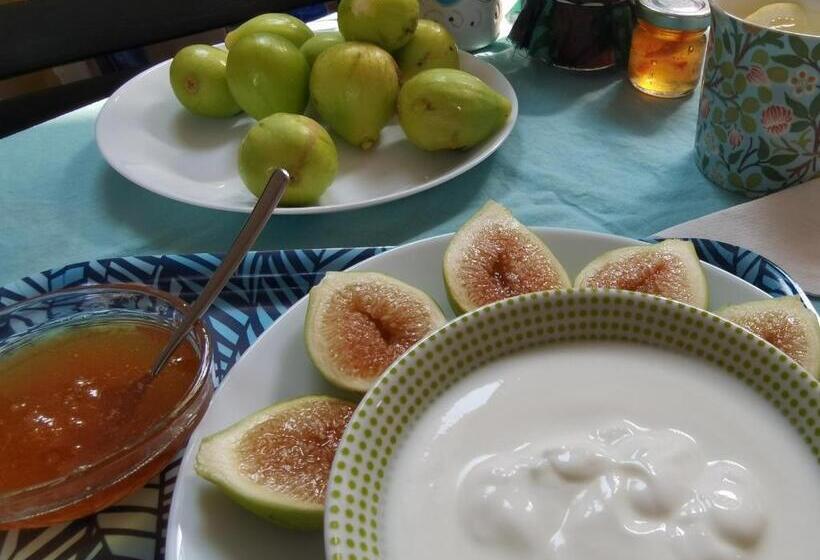 تختخواب و صبحانه Il Giardino Di Tatiana Rooms & Breakfast