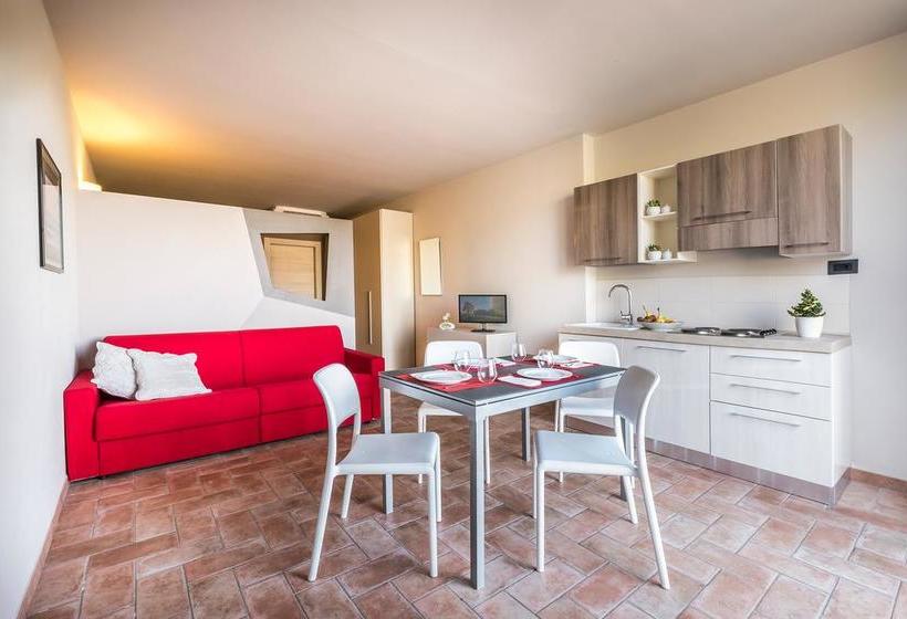 민박 Villa Gremì   Castiglione Falletto