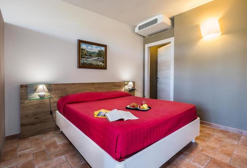 민박 Villa Gremì   Castiglione Falletto