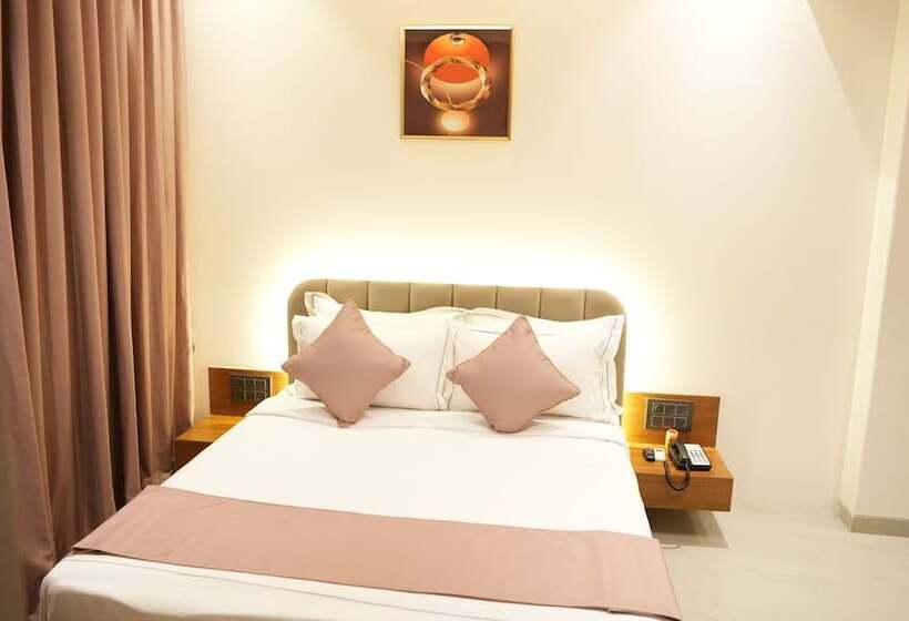 فندق Jivanta Shirdi