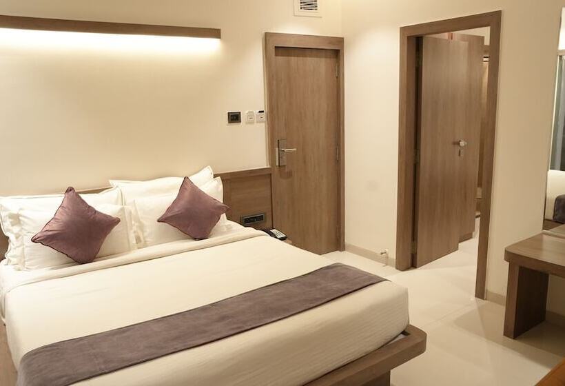 فندق Jivanta Shirdi