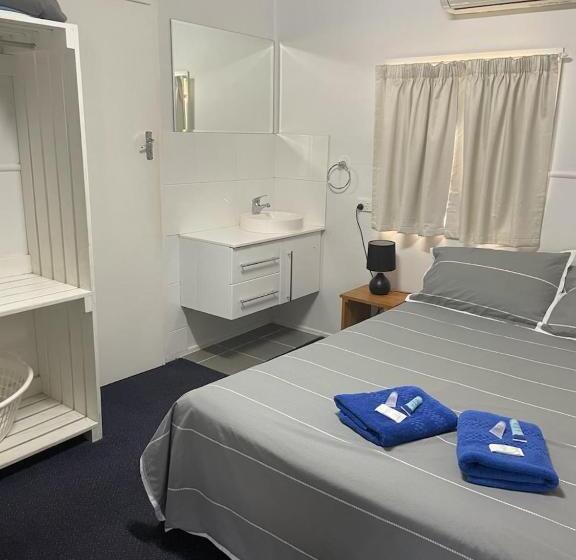 Injune Motel