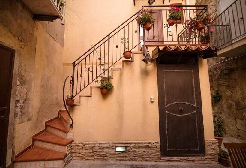 Marchese Sant Andrea B&b
