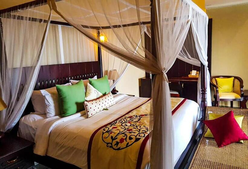 リゾートホテル Niraamaya Wellness Retreats Backwaters And Beyond Kumarakom