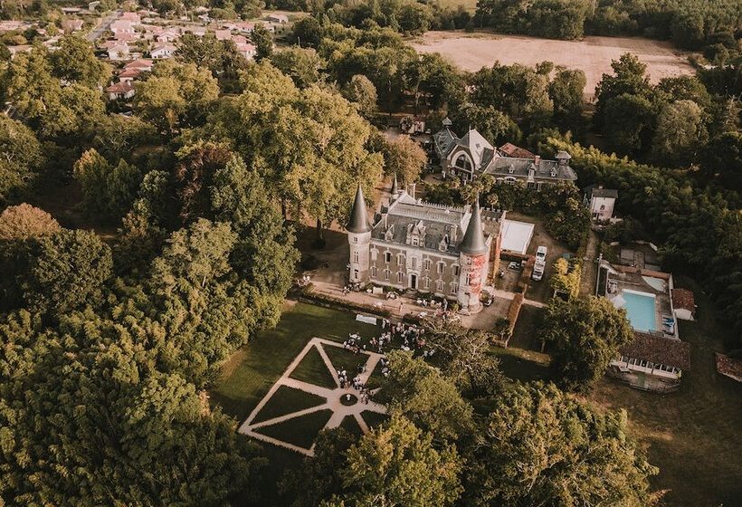 ベッドアンドブレックファースト Château Belle Epoque   Chambres D Hôtes & Gîtes