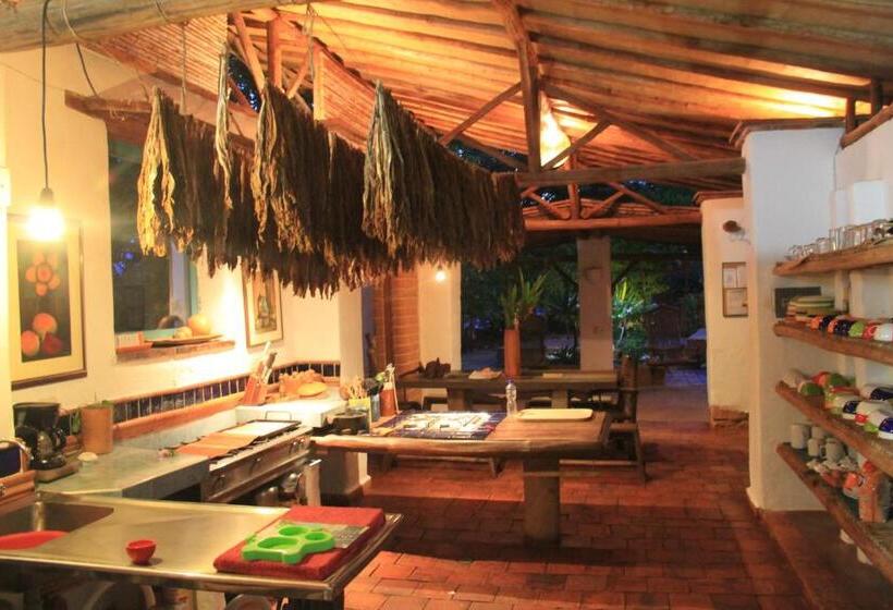 تختخواب و صبحانه El Cogollo By Mh