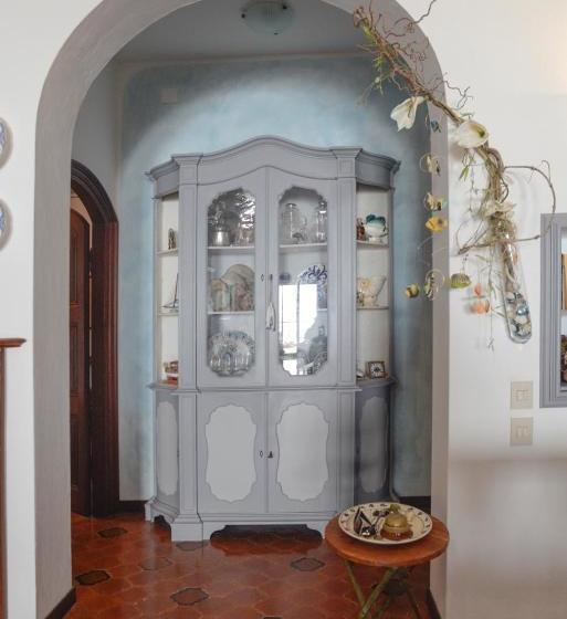 تختخواب و صبحانه Villa L Assolata