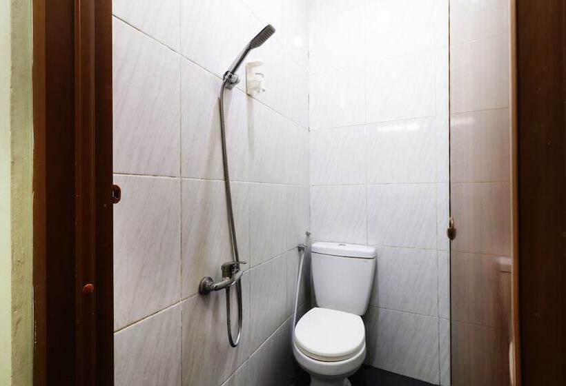 هتل Bantal Guling Pasar Baru