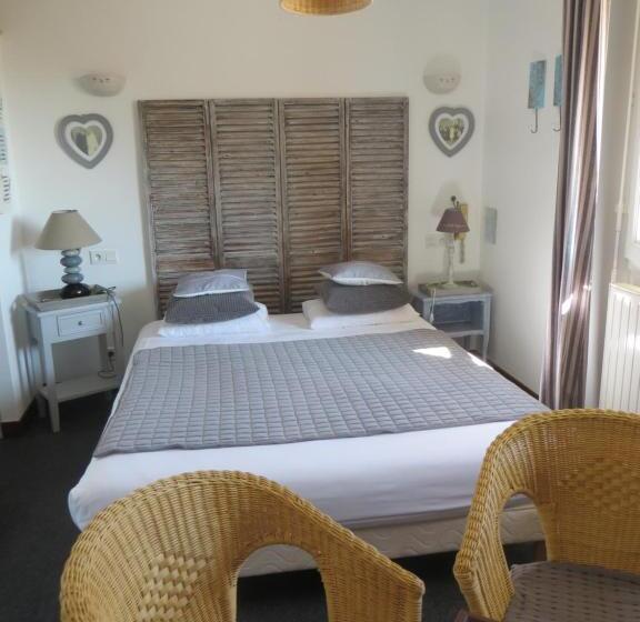 בית מלון כפרי Hôtel Les Embruns Sables D'olonne