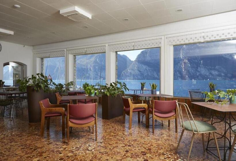 هتل Paradiso Conca D Oro