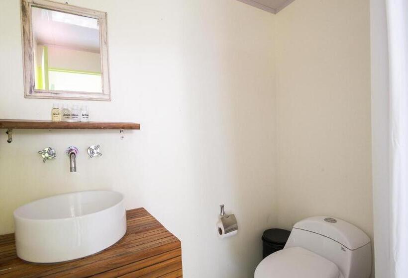 هتل Selina Manuel Antonio   Hostel