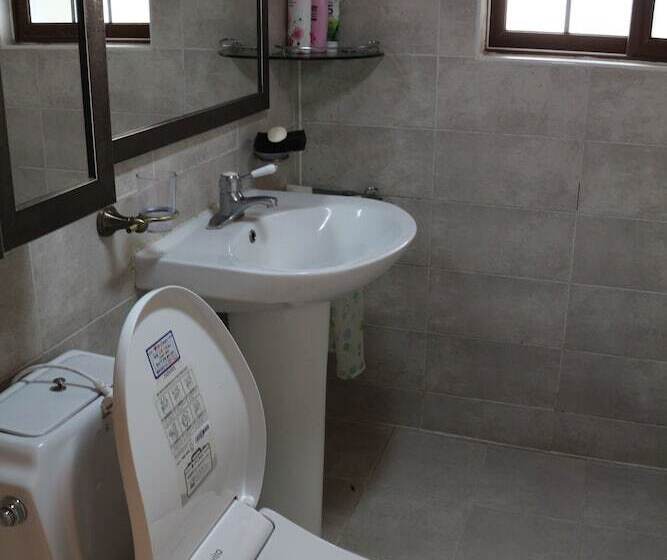 פנסיון Chiam Gotaek