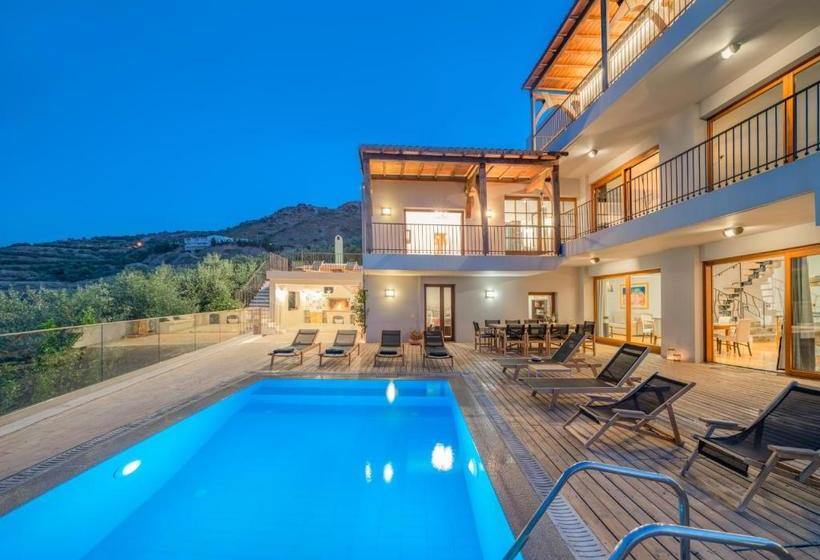Luxury Villa Dima