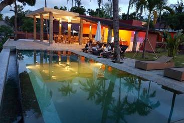 Pebble & Fins Bali Dive Resort