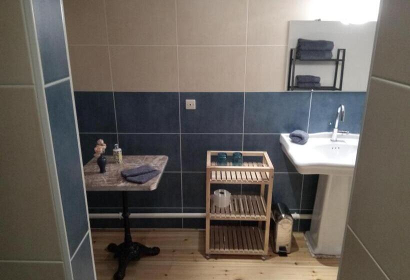 مبيت وإفطار Chateau De Champdolent