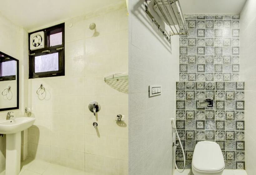 בית מלון כפרי Treebo Trend Surya Residency
